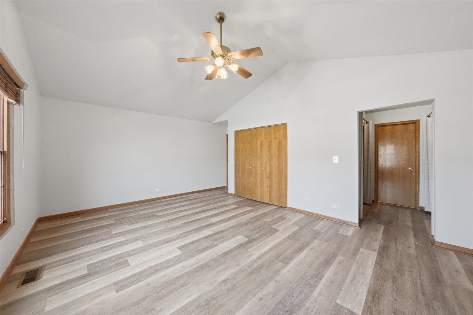 7770 Bristol Park Drive Property Photo 23