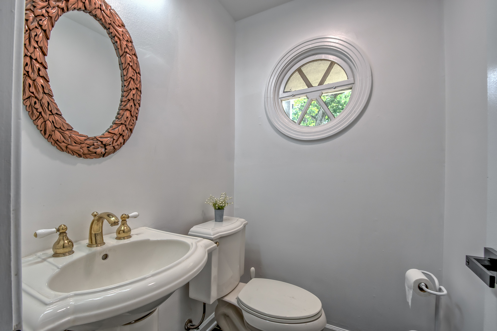 104 E Louis Avenue Property Photo 11