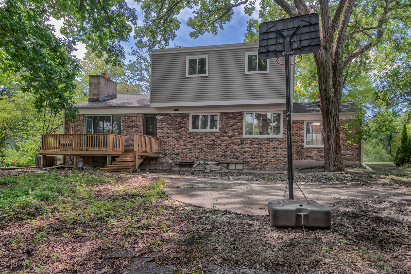104 E Louis Avenue Property Photo 23