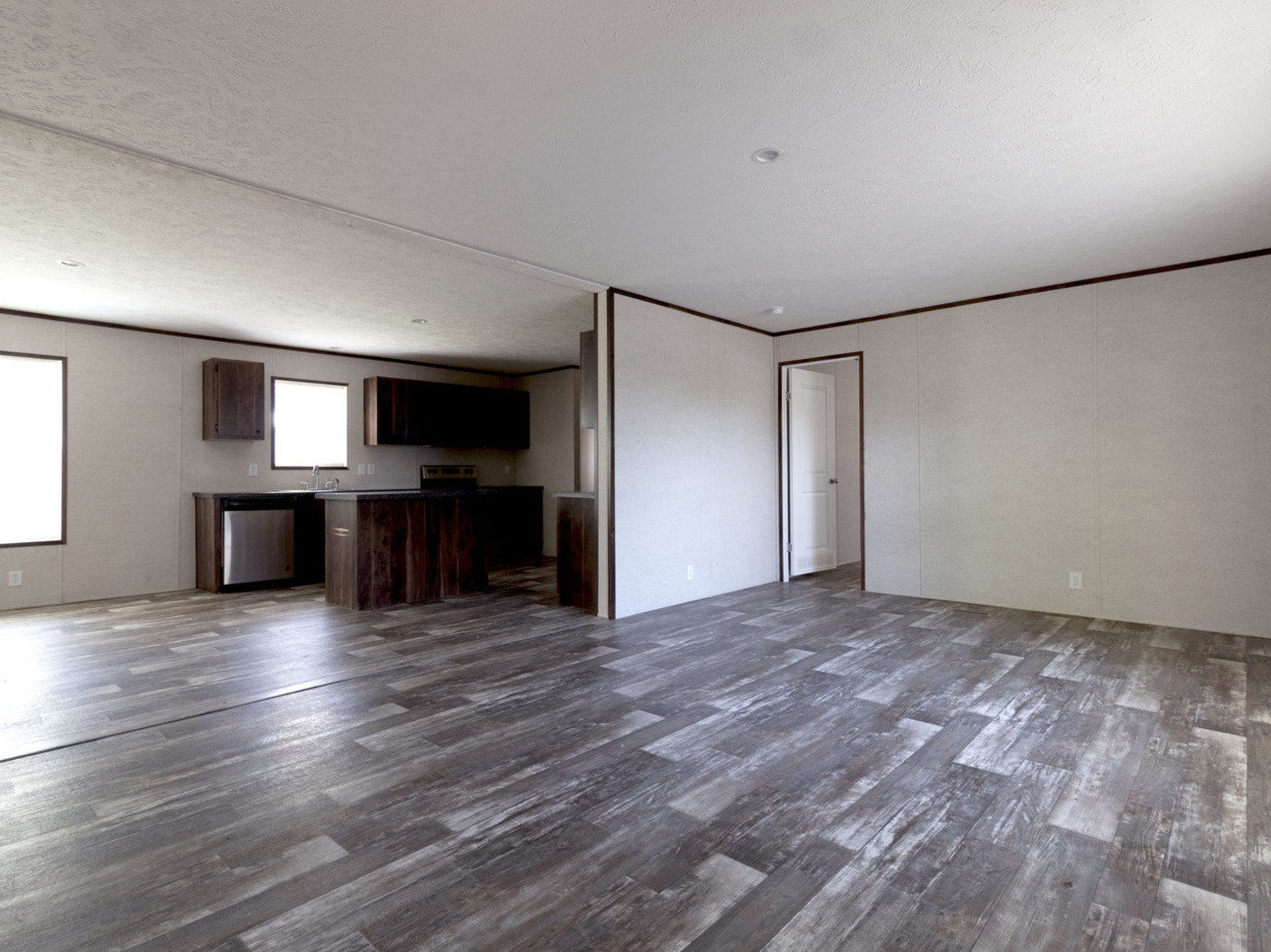 5450 Sand Ridge Road Property Photo 3