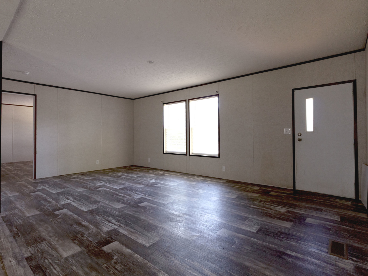5450 Sand Ridge Road Property Photo 4