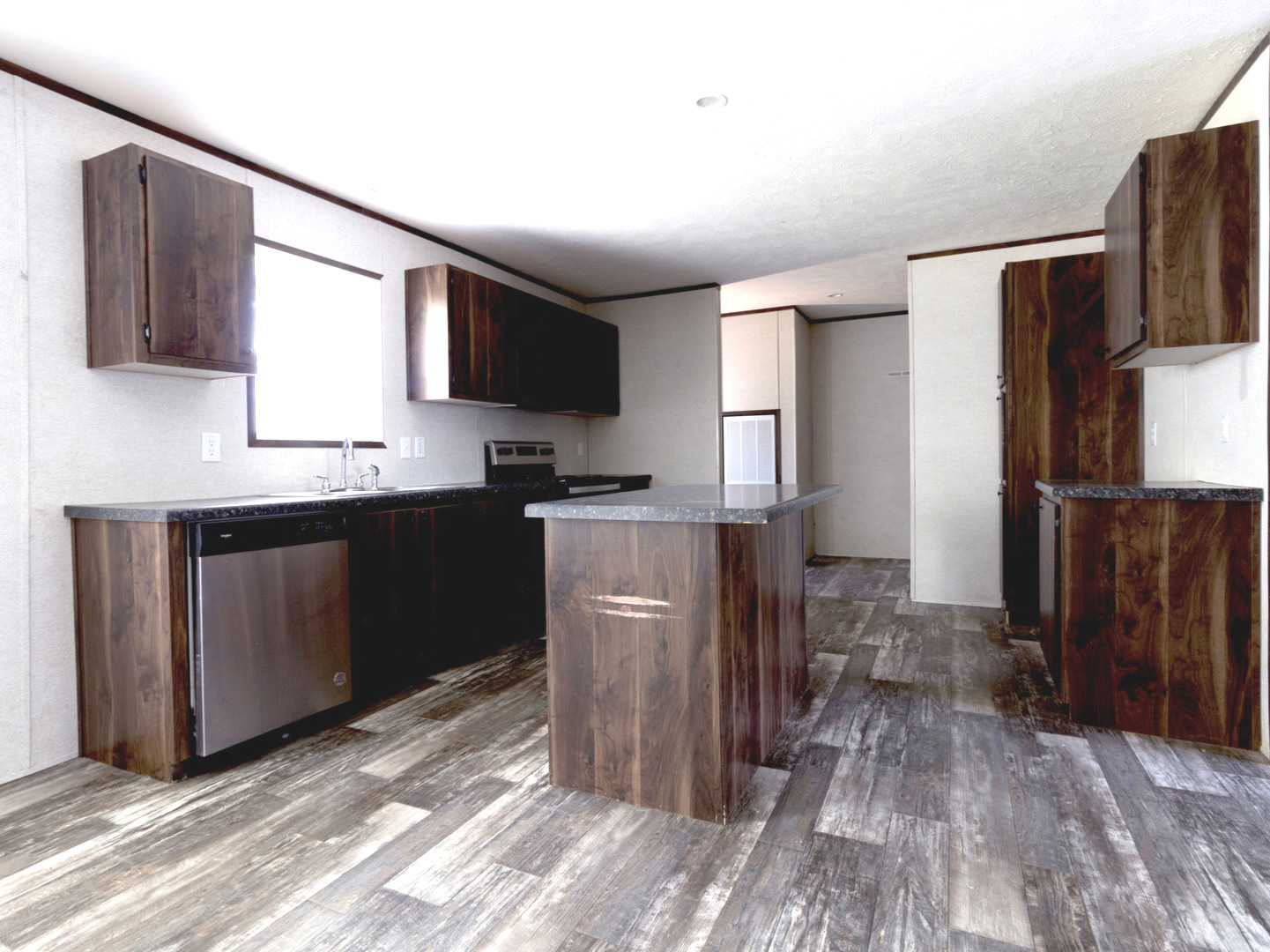 5450 Sand Ridge Road Property Photo 5