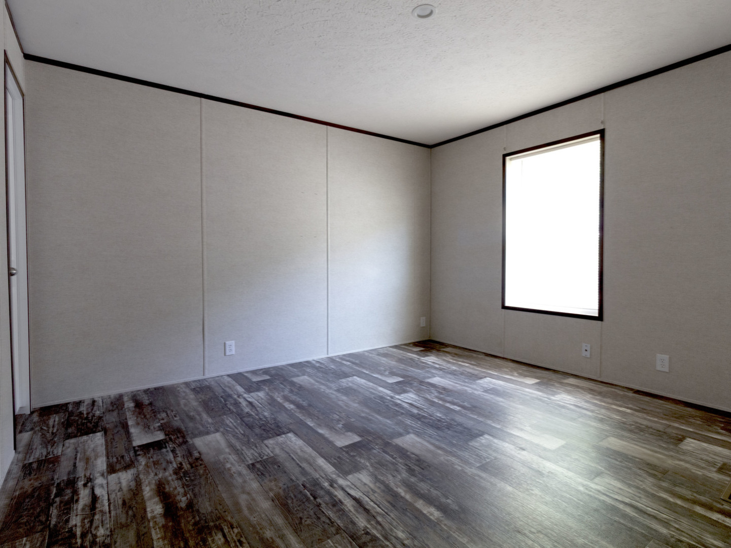 5450 Sand Ridge Road Property Photo 13