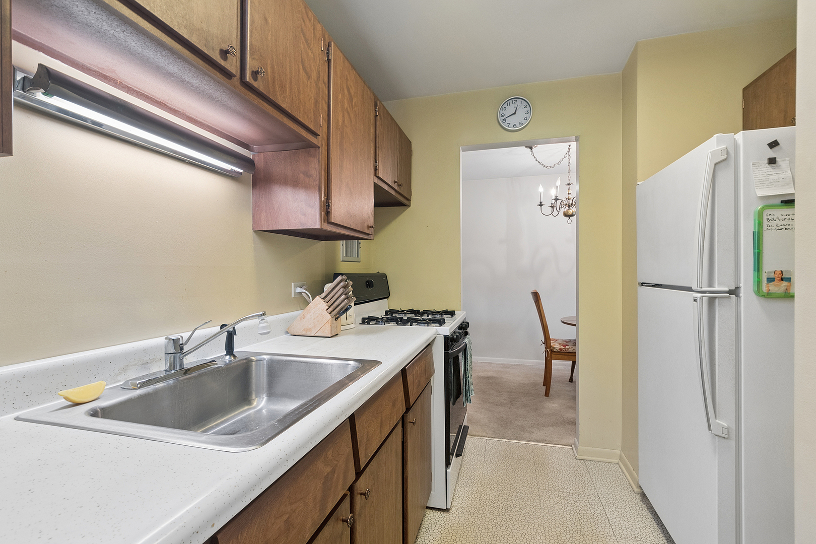 9840 S Pulaski Road 106 Property Photo 11