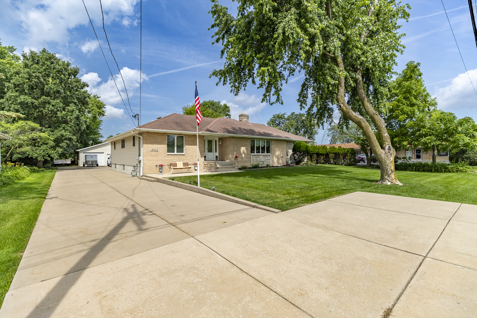 18622 Burnham Avenue Property Photo 7