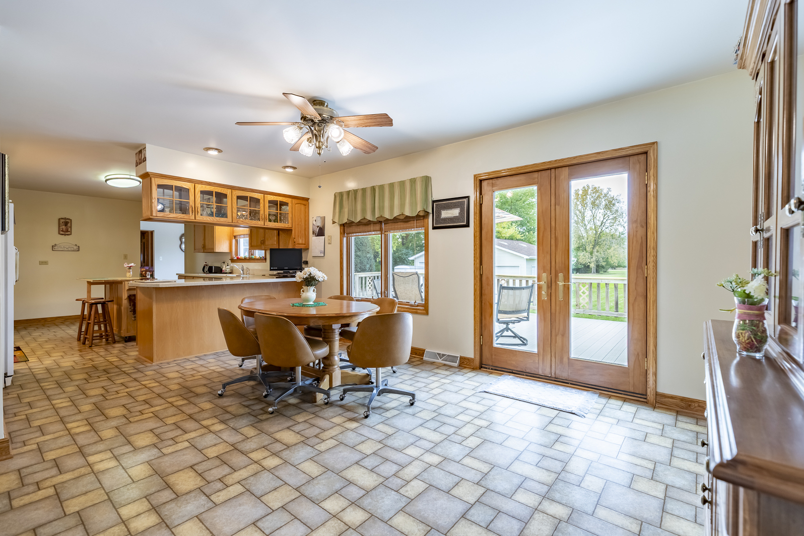 18622 Burnham Avenue Property Photo 20