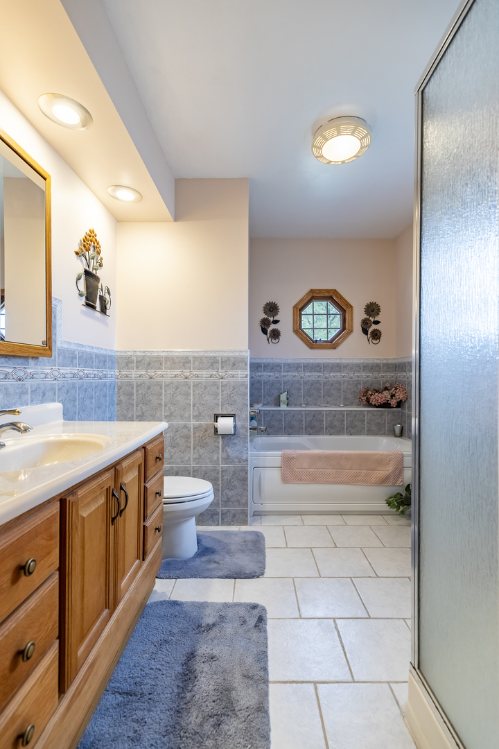 18622 Burnham Avenue Property Photo 22
