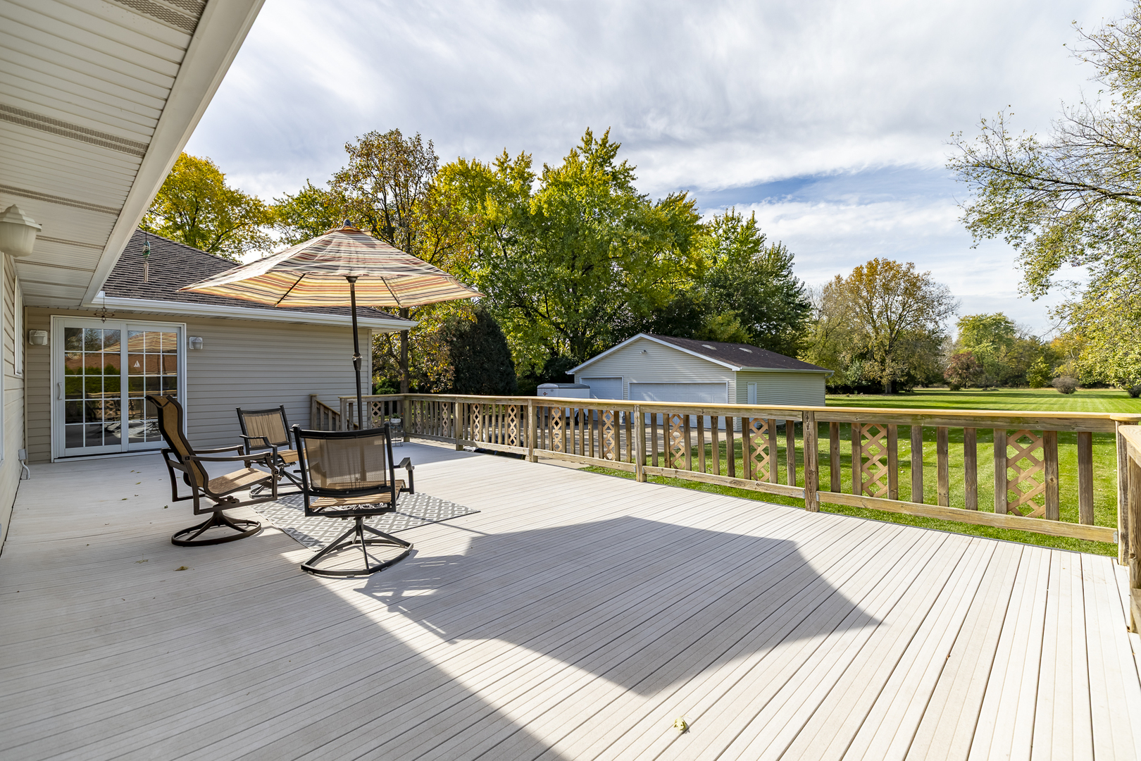 18622 Burnham Avenue Property Photo 37