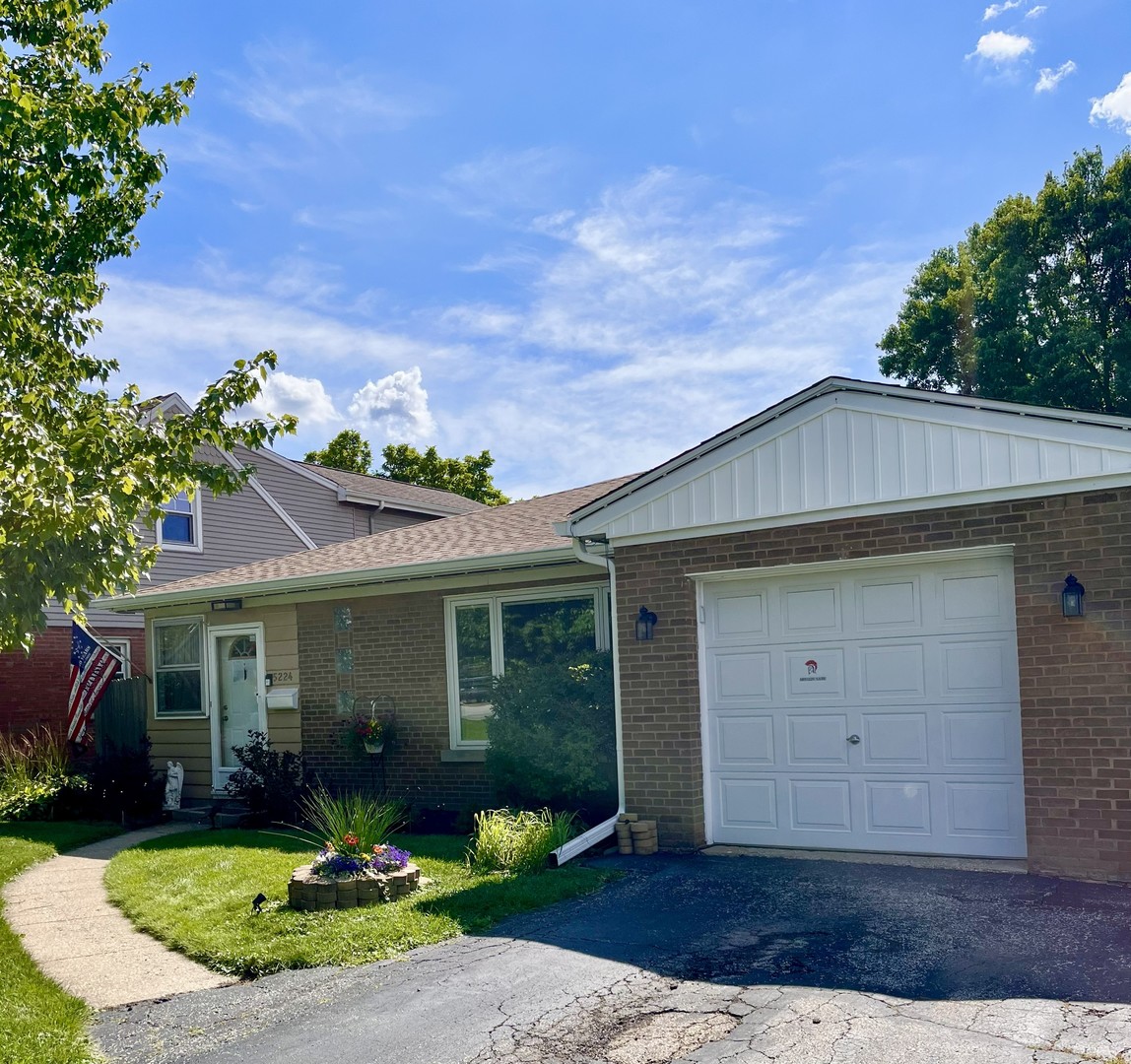 5224 Wolf Road Property Photo 1