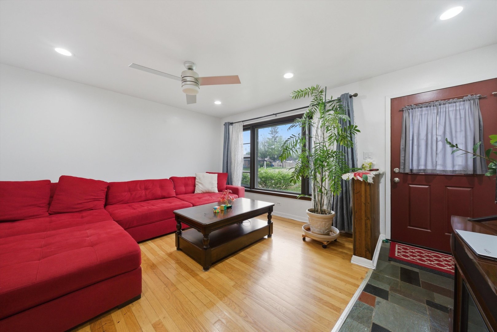 1 N Edward Street Property Photo 3