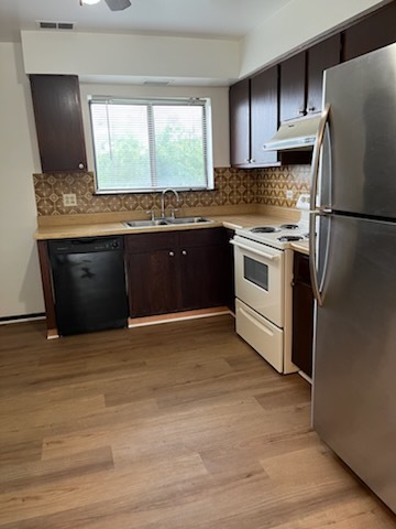 1779 Rand Road 2b Property Photo 4