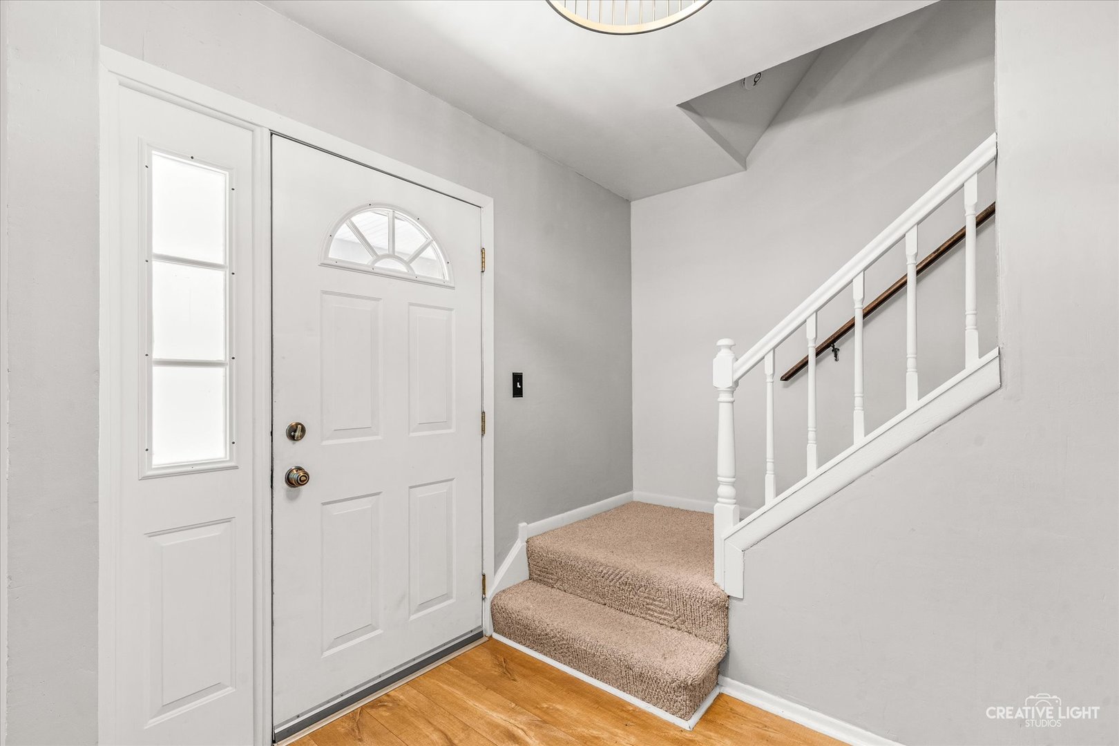 2265 Woodland Circle Property Photo 4