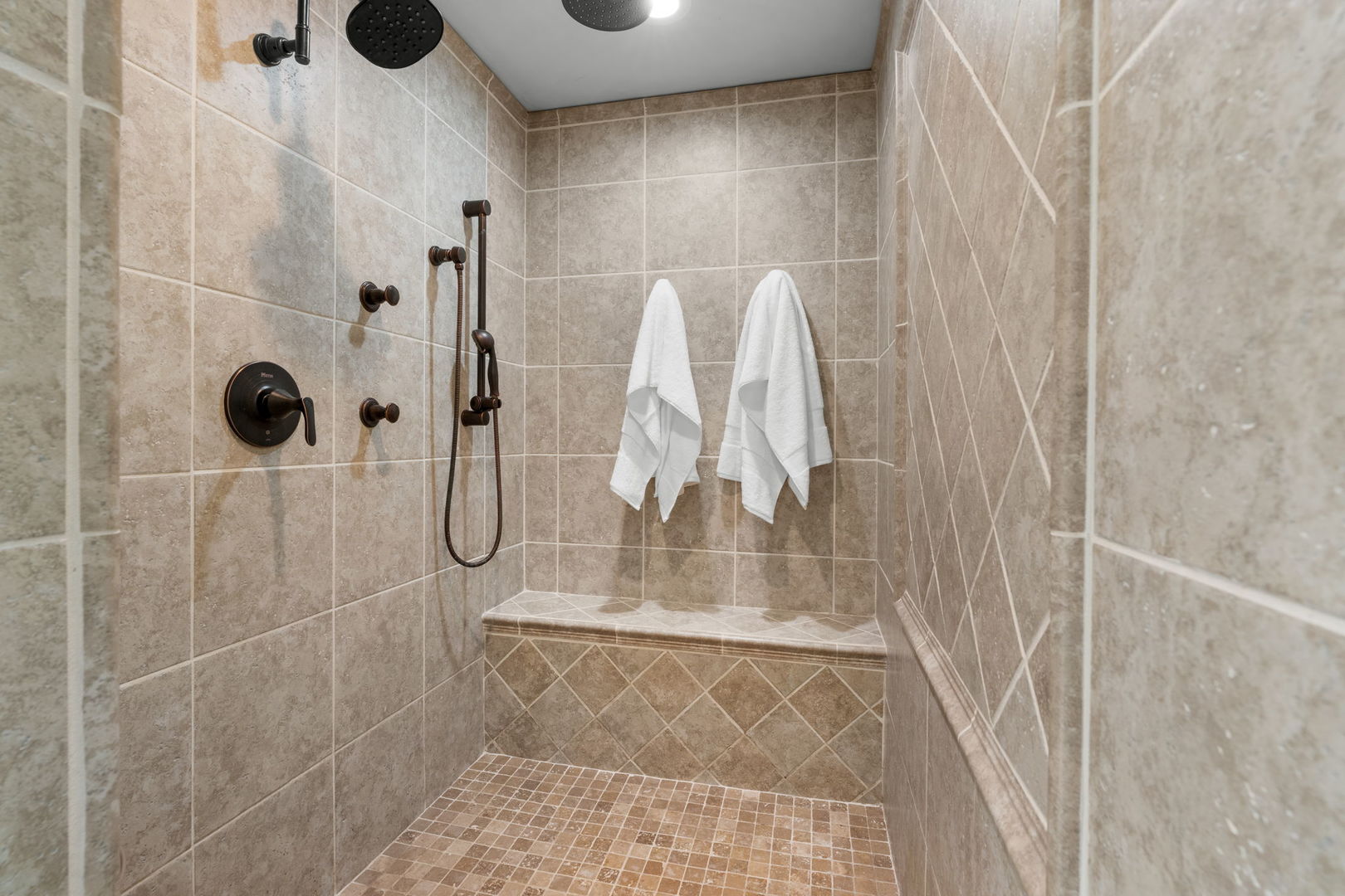 27069 W Fox River Road Property Photo 13