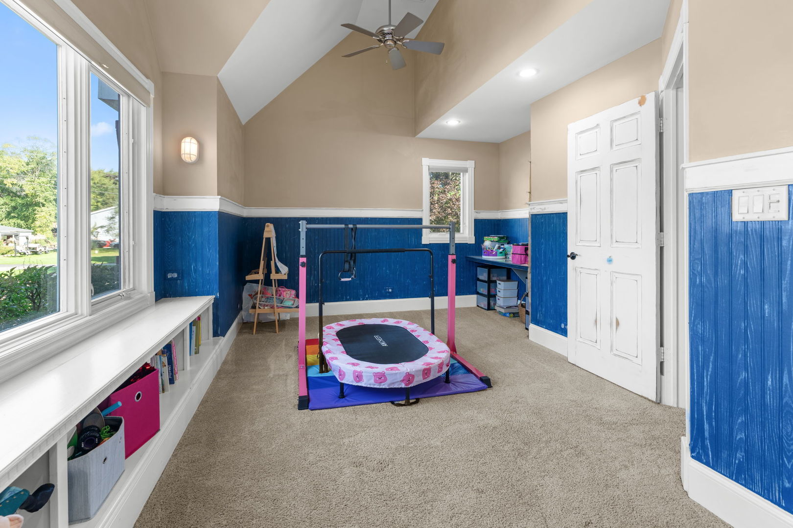 27069 W Fox River Road Property Photo 18