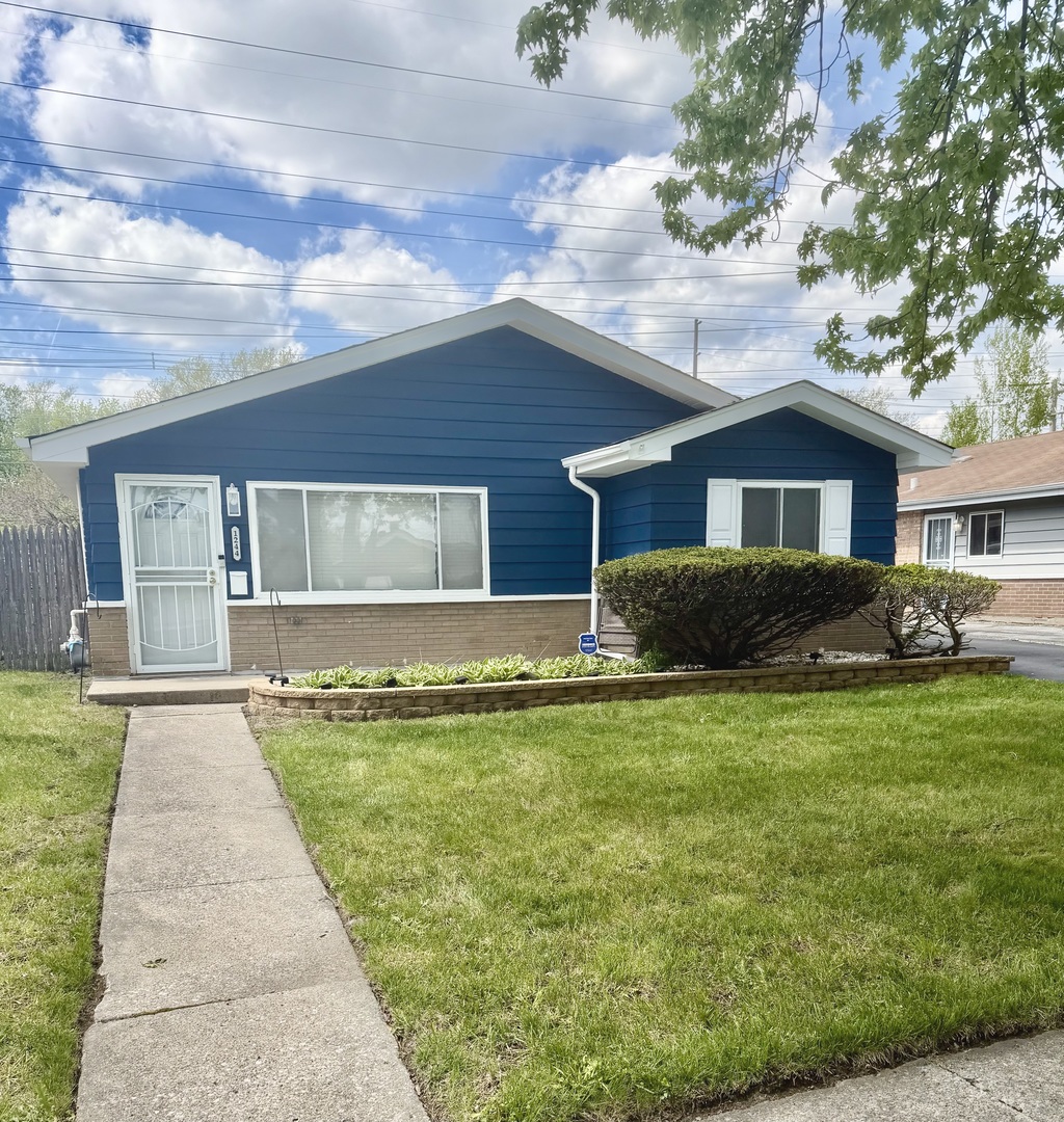 1244 Balmoral Avenue Property Photo 2