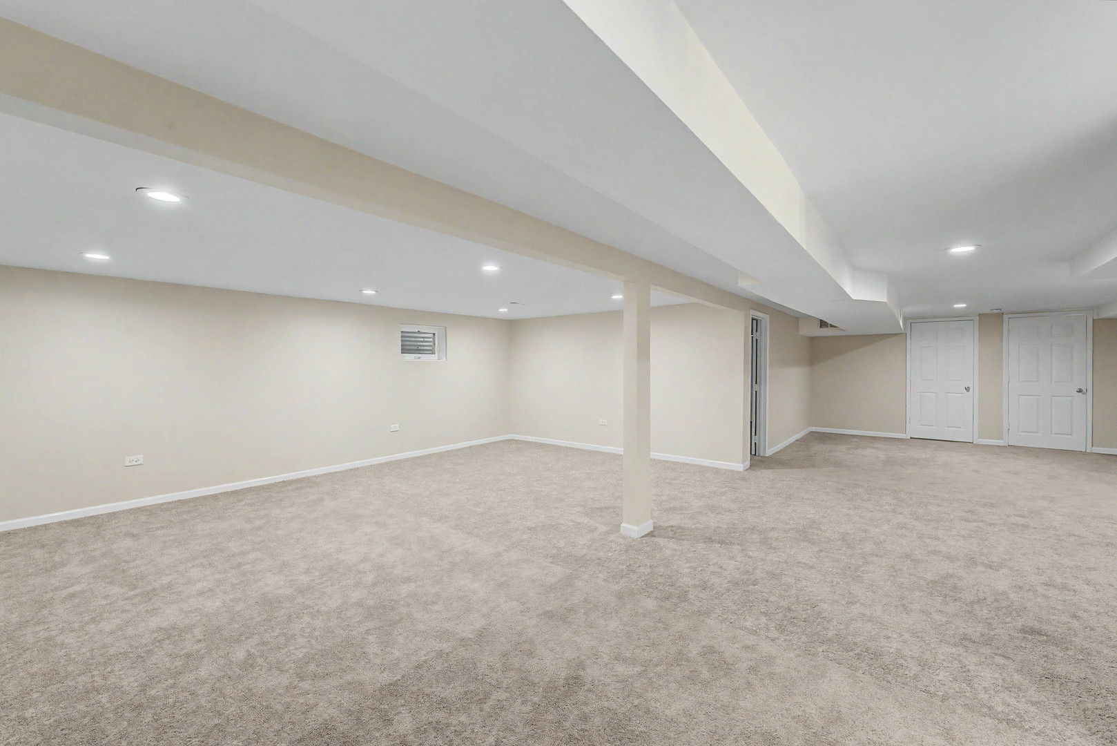1704 S Highland Avenue Property Photo 19