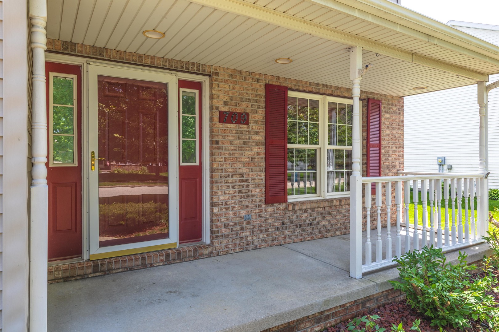 709 Platt Way Property Photo 4