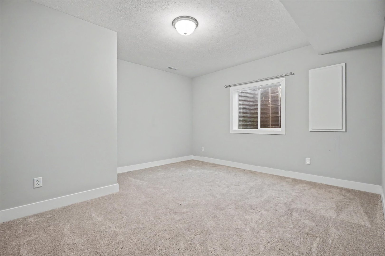 3606 Freedom Boulevard Property Photo 34