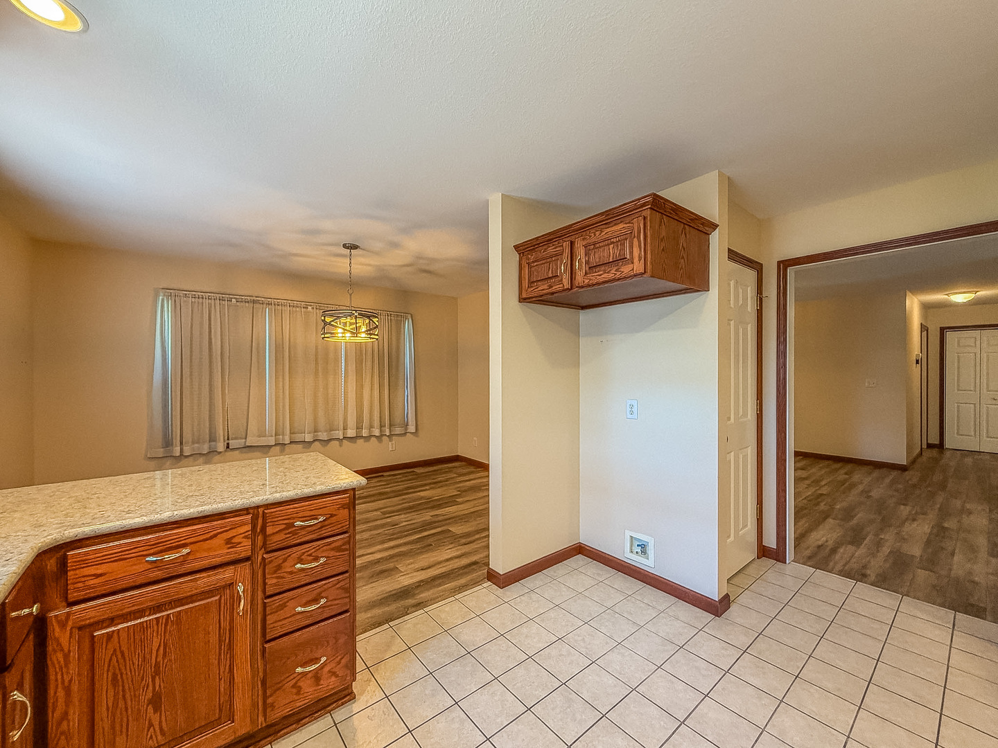 17 Lafayette Meadow Property Photo 11