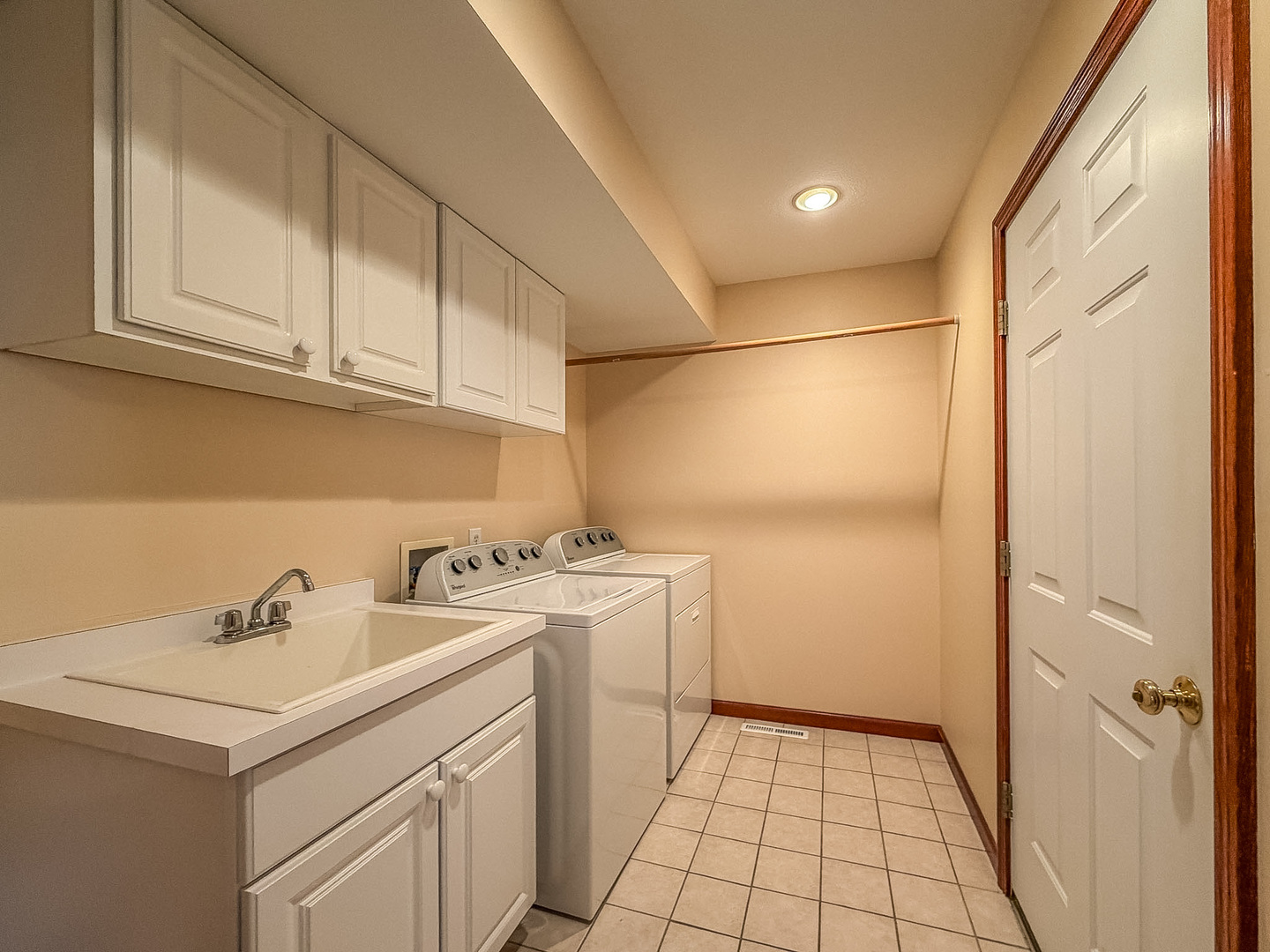 17 Lafayette Meadow Property Photo 25