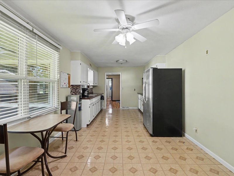 106 Bruce Street Property Photo 12