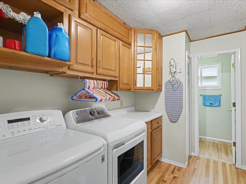 106 Bruce Street Property Photo 32
