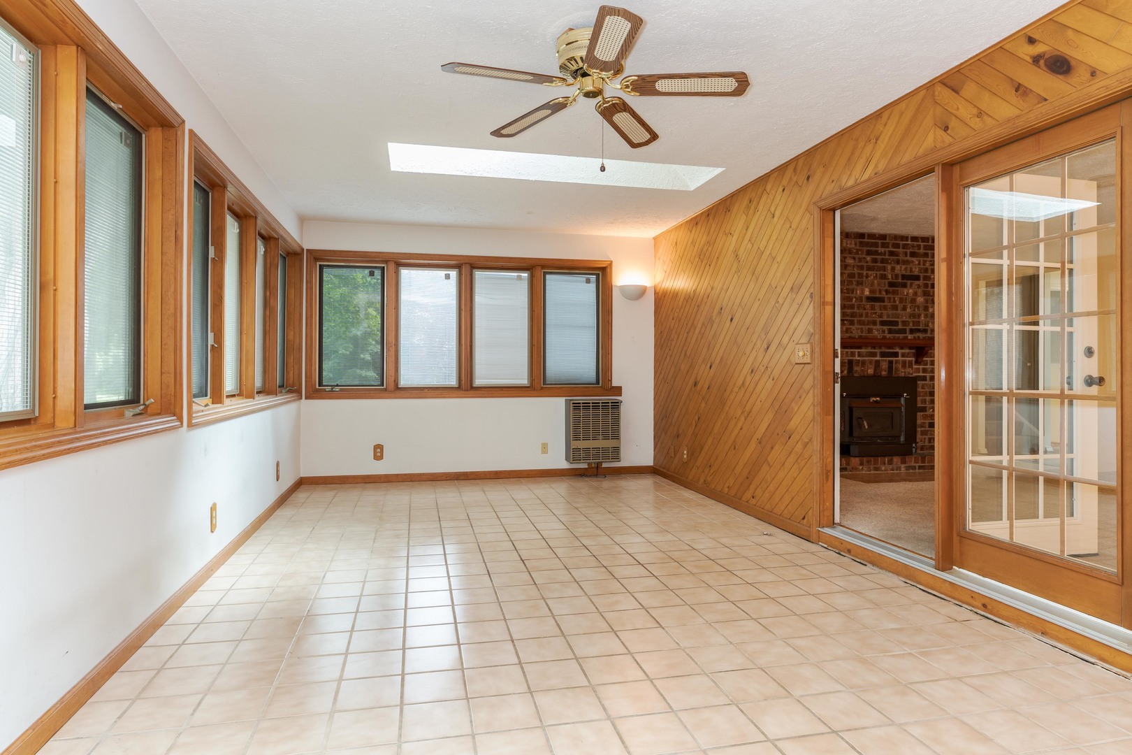 4982 Camelback Road Property Photo 10