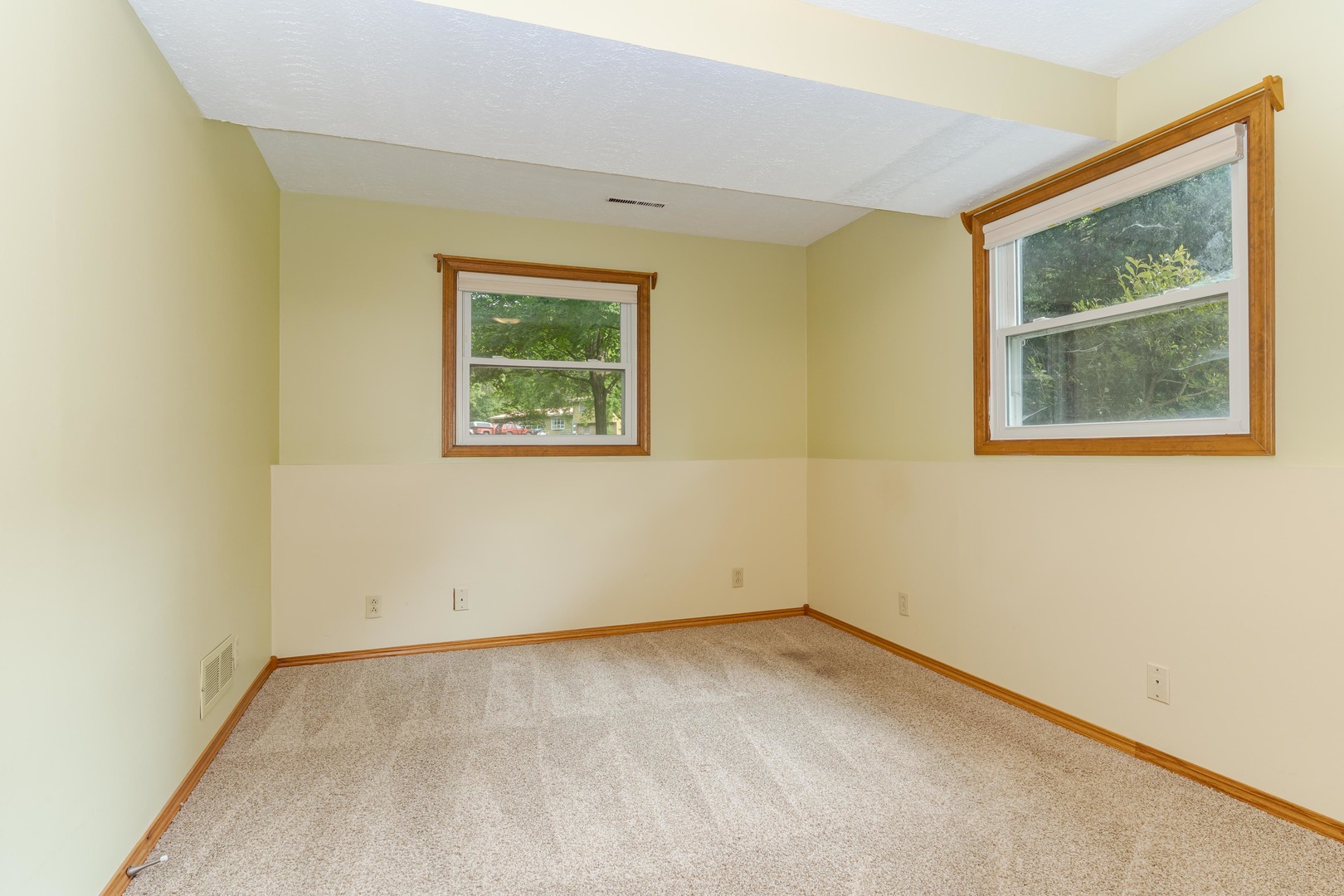 4982 Camelback Road Property Photo 23