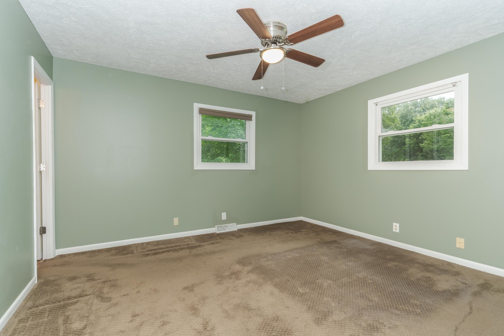 4982 Camelback Road Property Photo 31