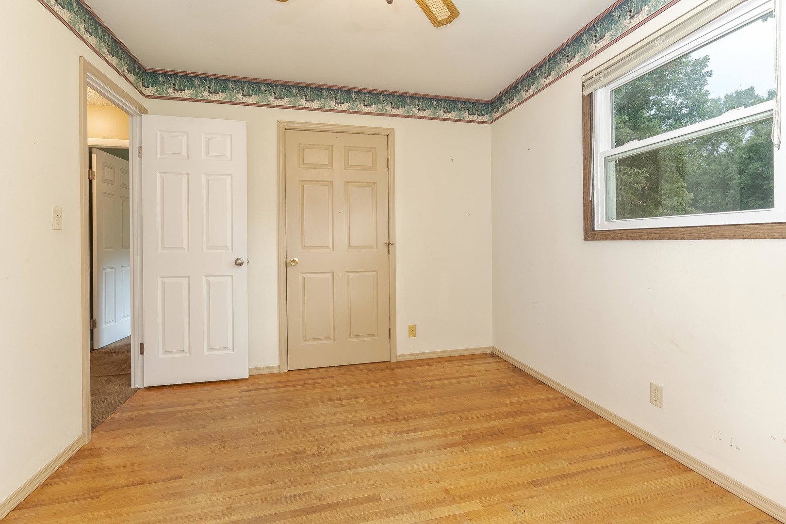 4982 Camelback Road Property Photo 34