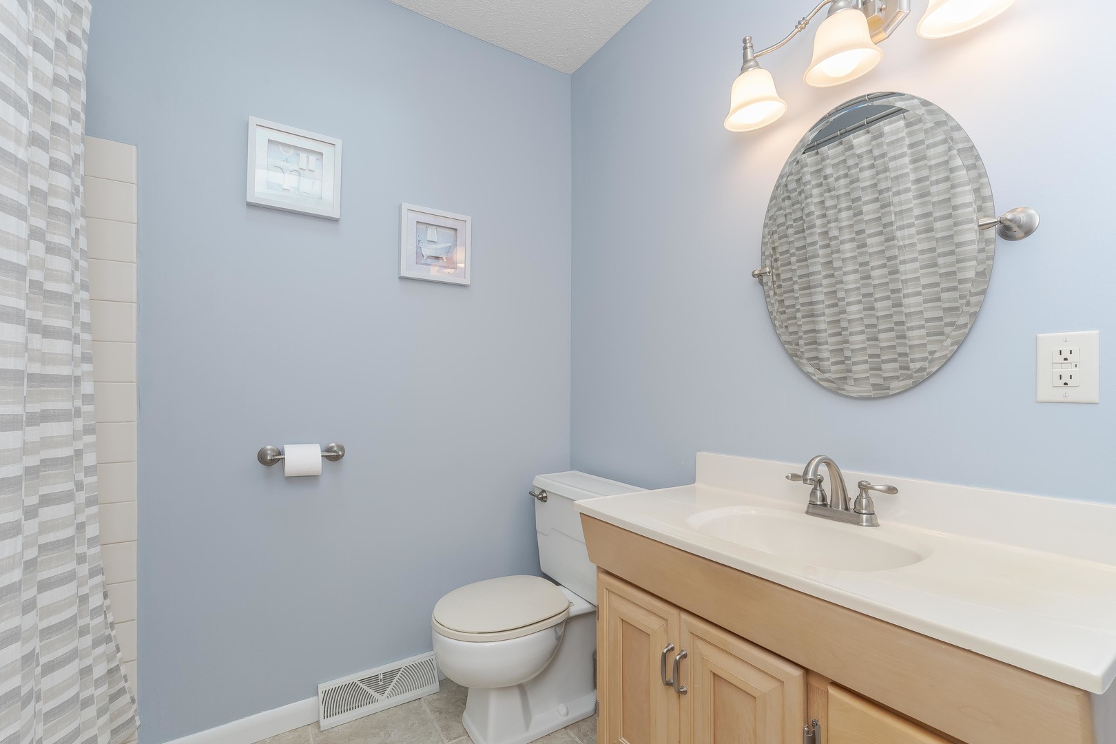 4982 Camelback Road Property Photo 38