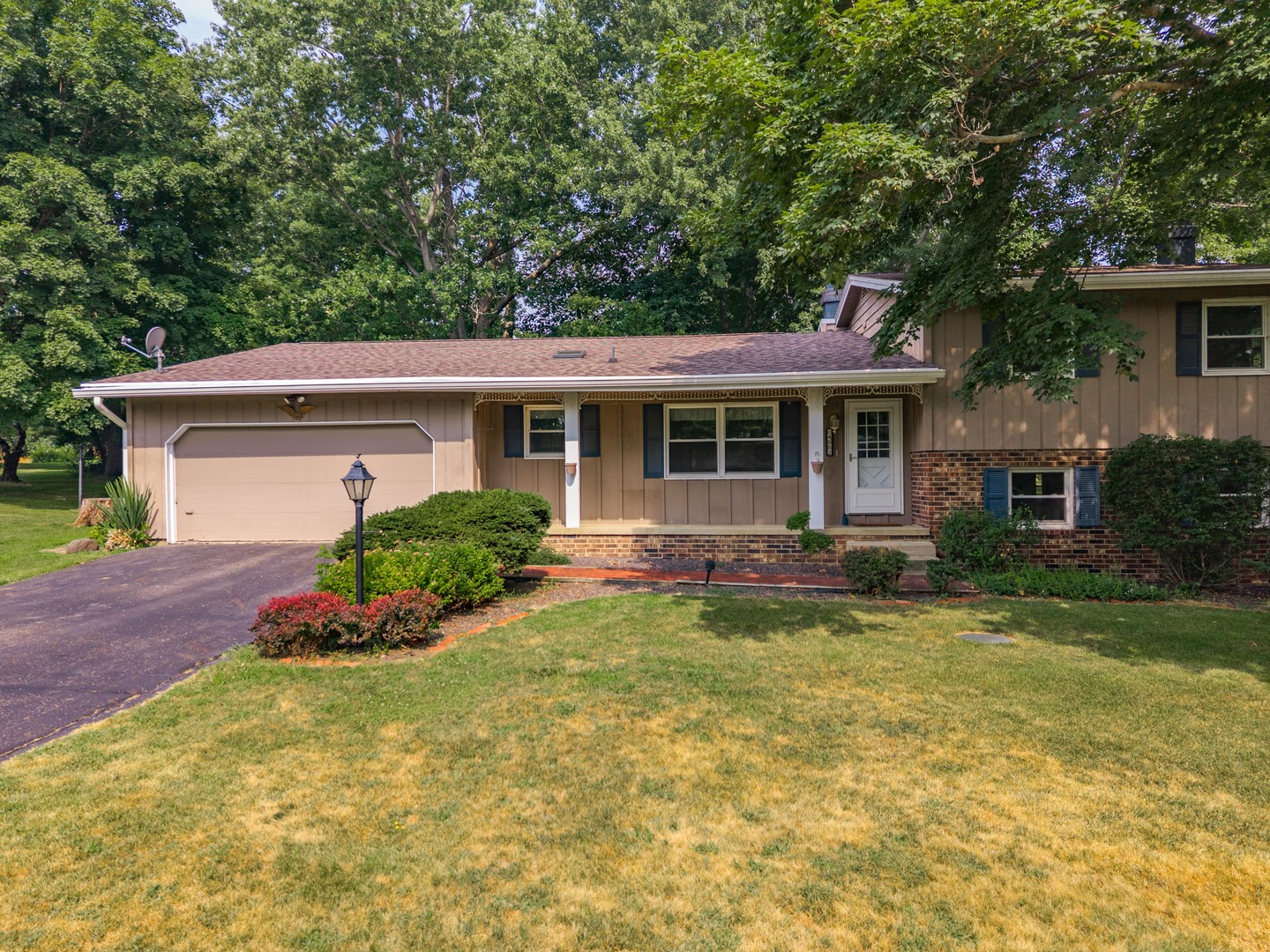 4982 Camelback Road Property Photo 40