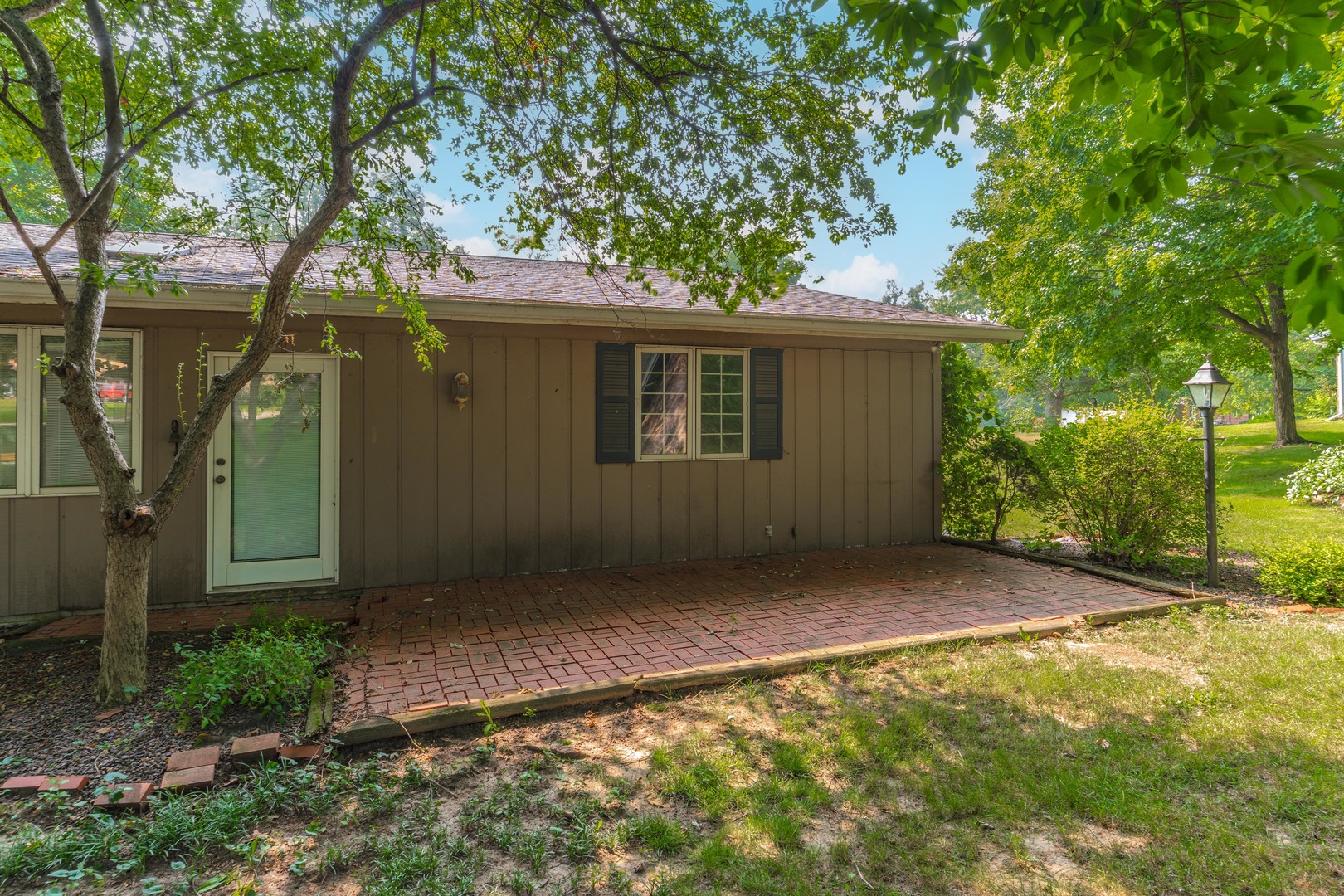 4982 Camelback Road Property Photo 44