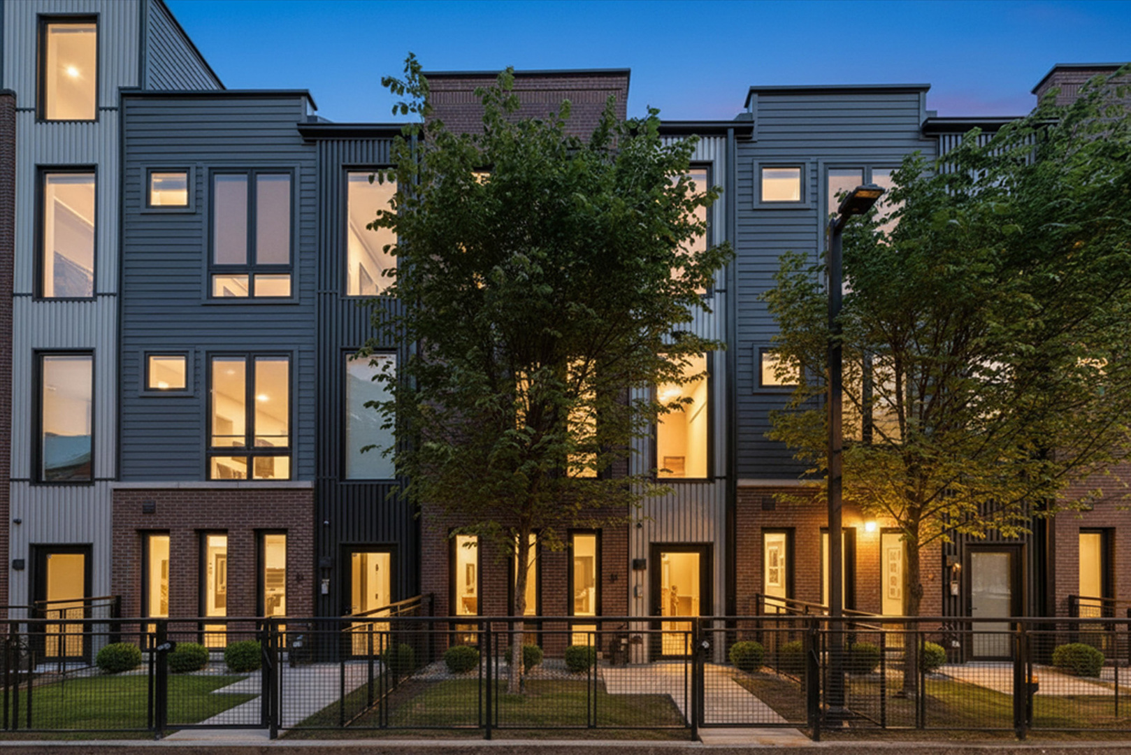 4250 W Belmont Avenue 5
