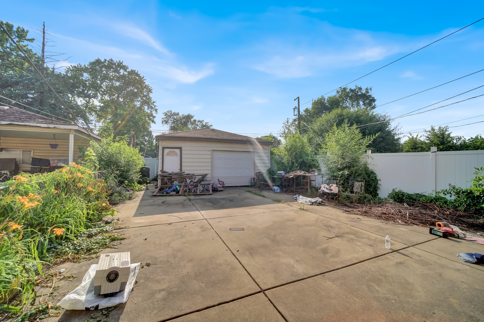 14424 S Lowe Avenue Property Photo 14