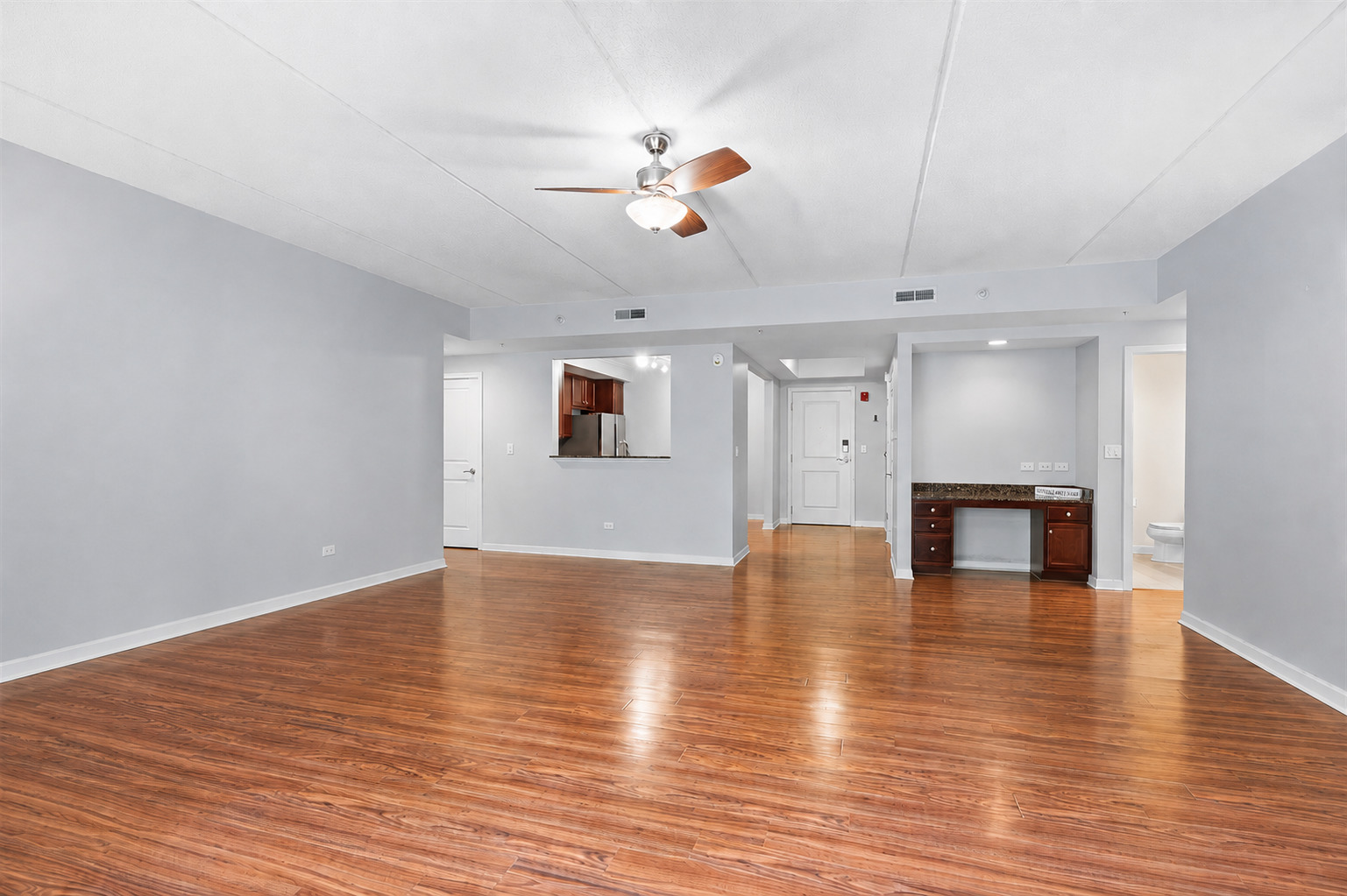 425 Benjamin Drive 205 Property Photo 6