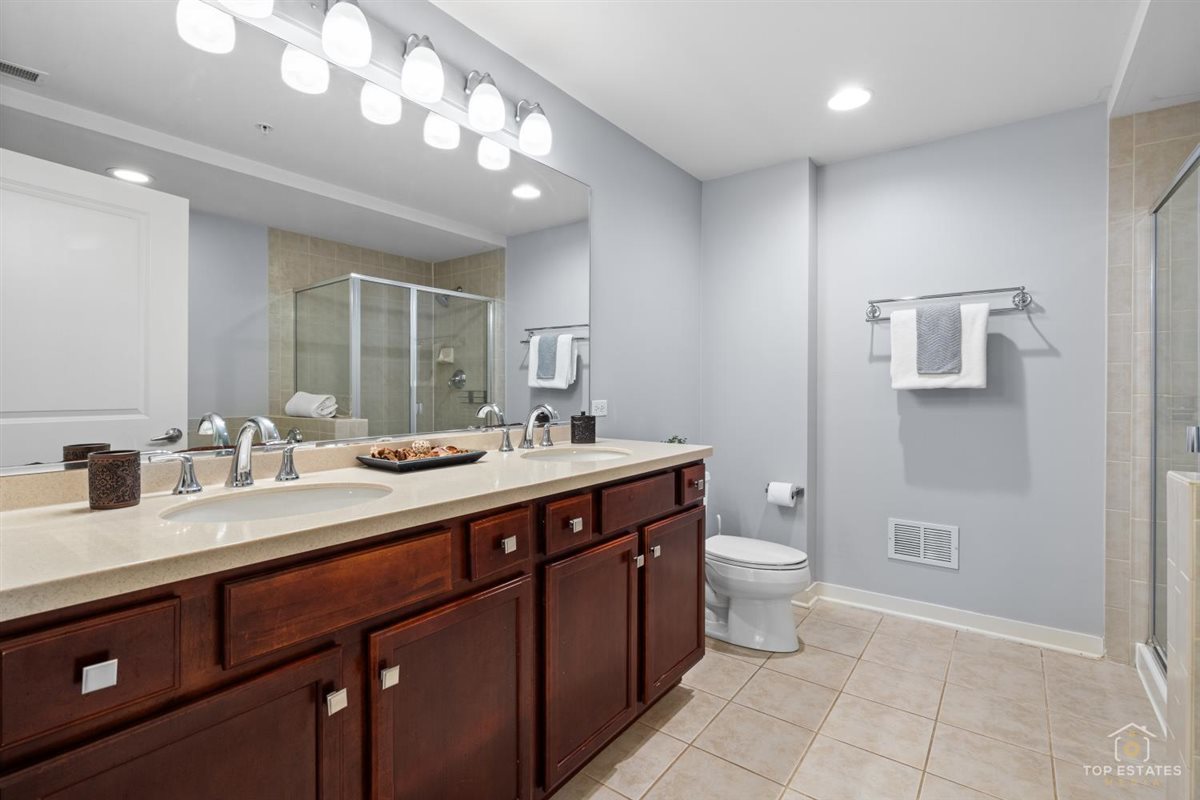 425 Benjamin Drive 205 Property Photo 12