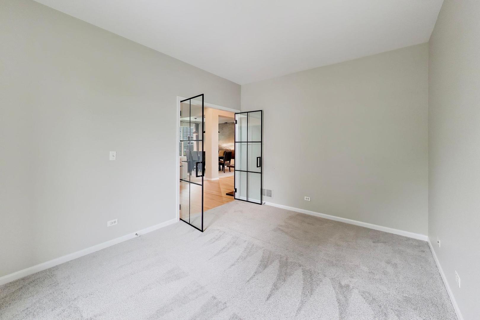 18768 W Highfield Drive Property Photo 9