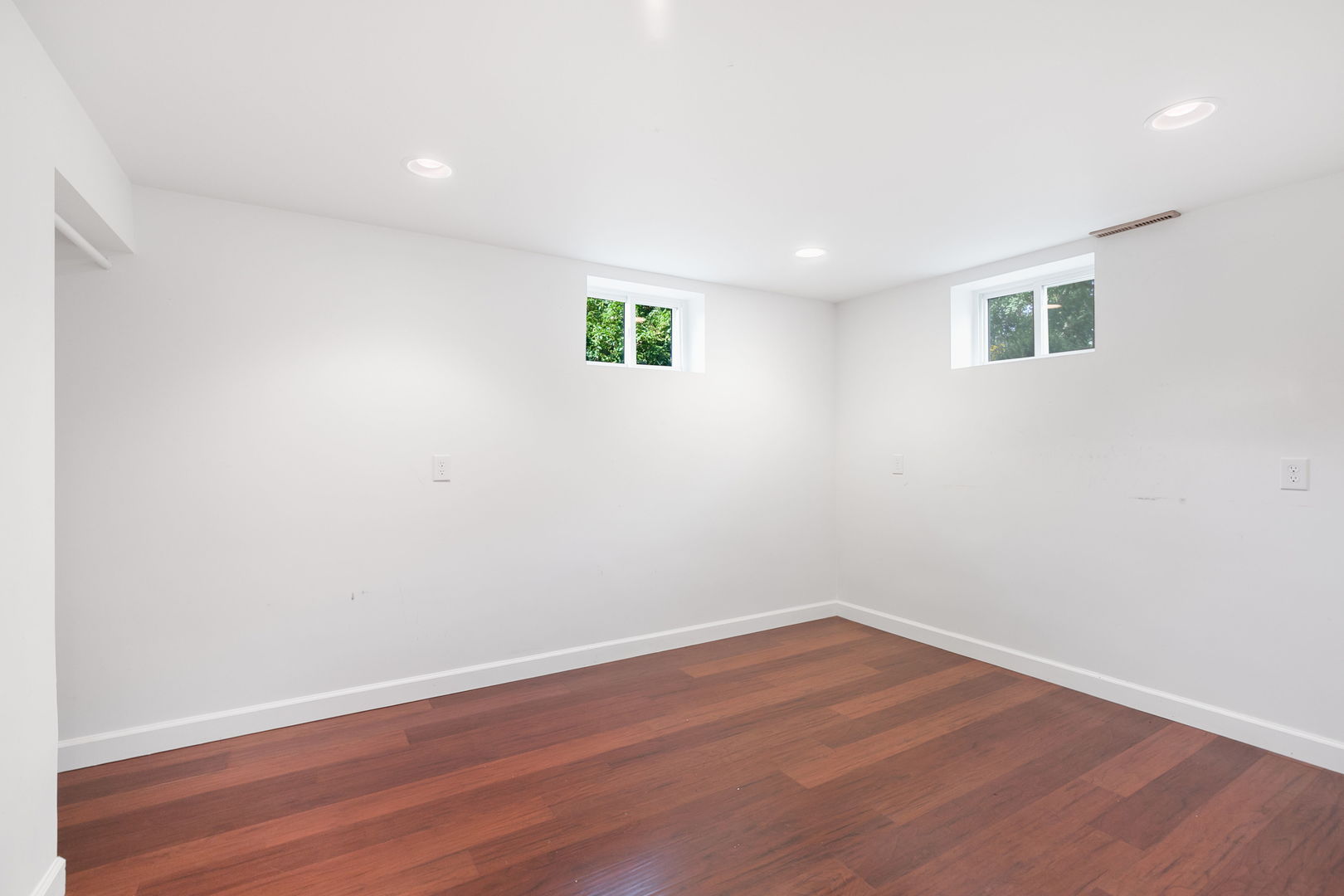 1814 Hazelwood Drive Property Photo 15