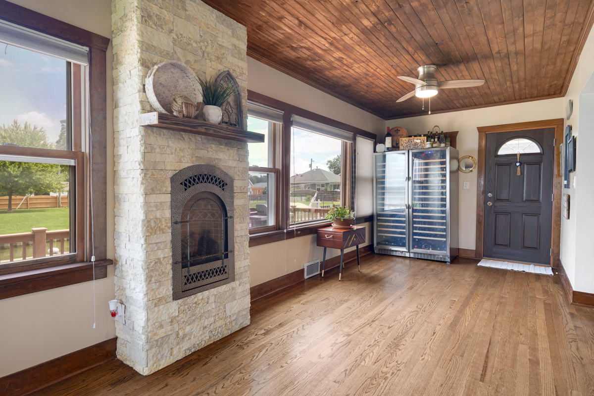 29 Atwater Parkway Property Photo 8