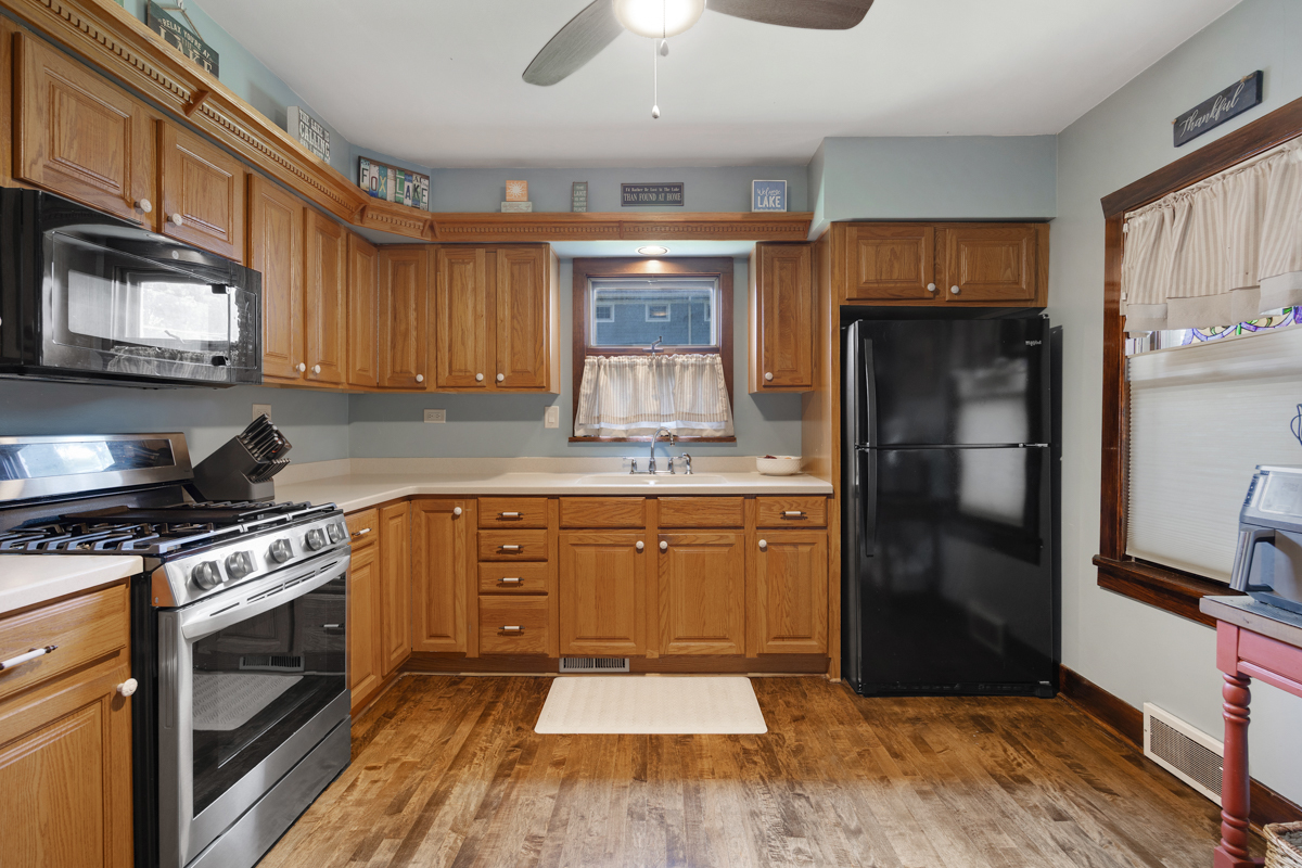 29 Atwater Parkway Property Photo 12
