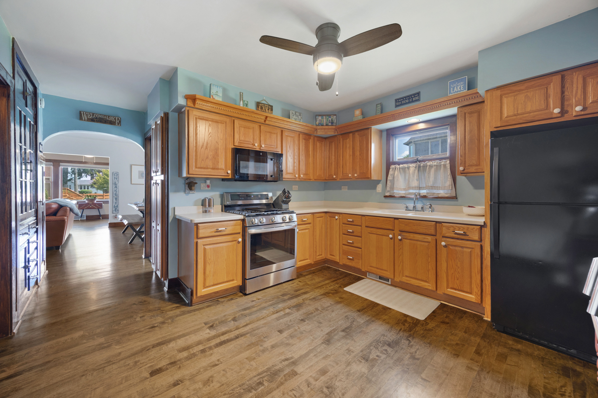 29 Atwater Parkway Property Photo 13