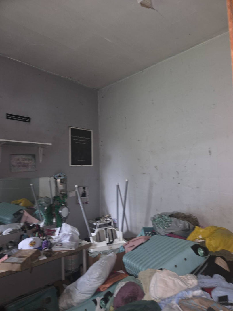 7216 S Dobson Avenue Property Photo 3