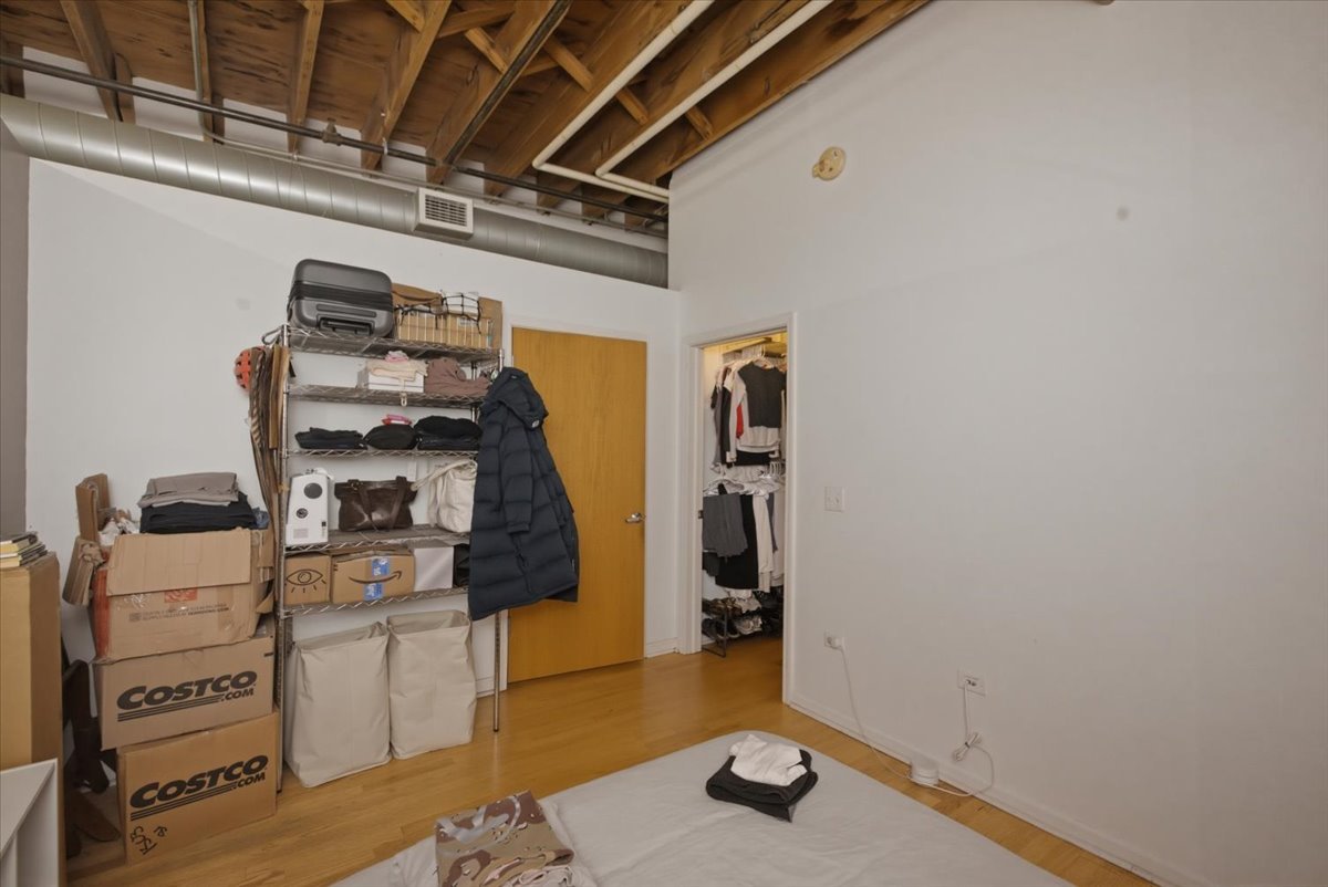 1503 S State Street 812 Property Photo 6