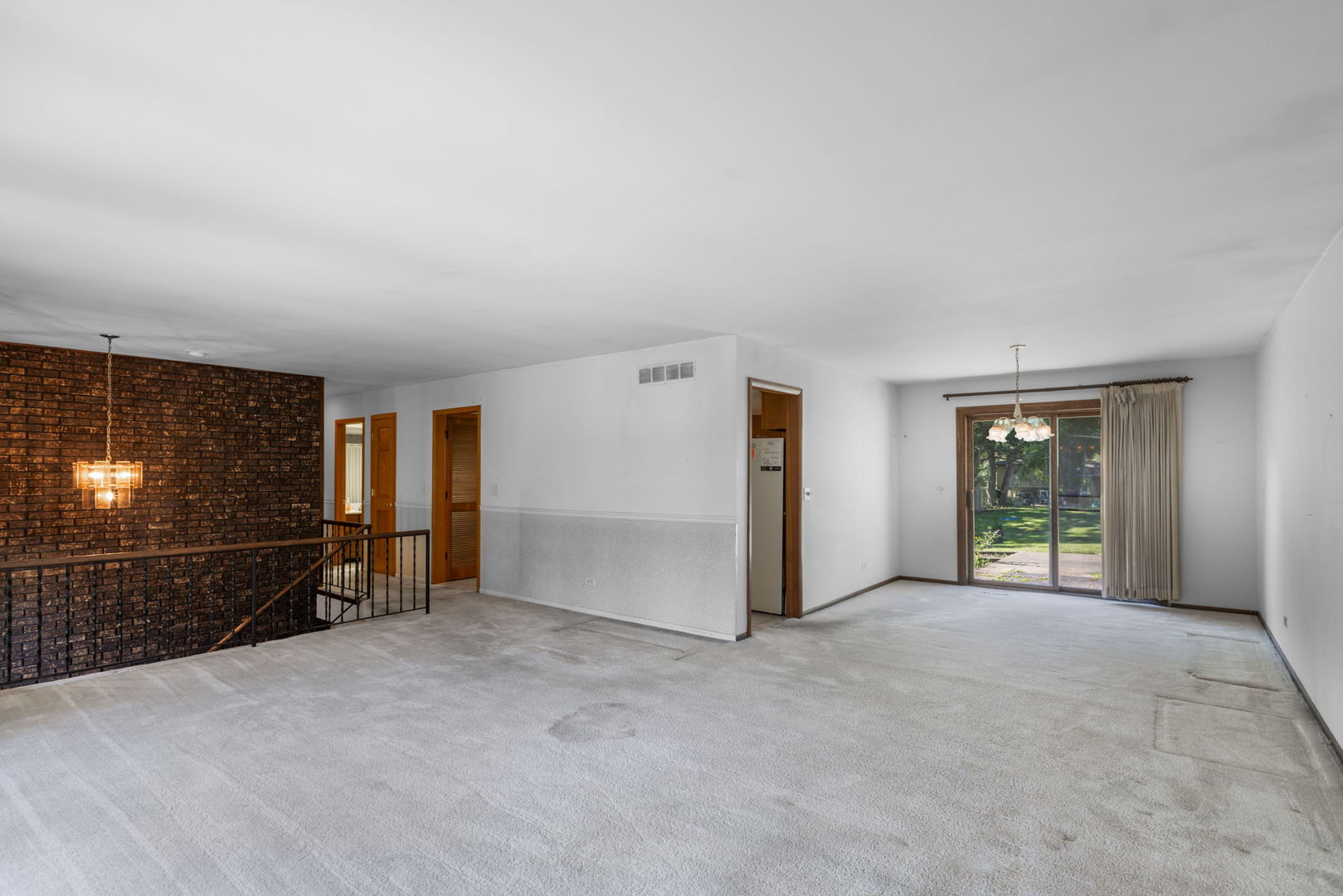 3411 E Crystal Lake Avenue Property Photo 7