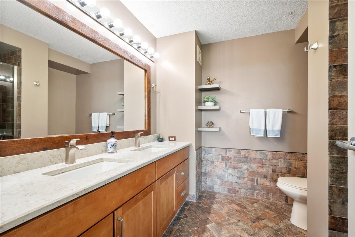 9655 Woods Drive 1006 Property Photo 12