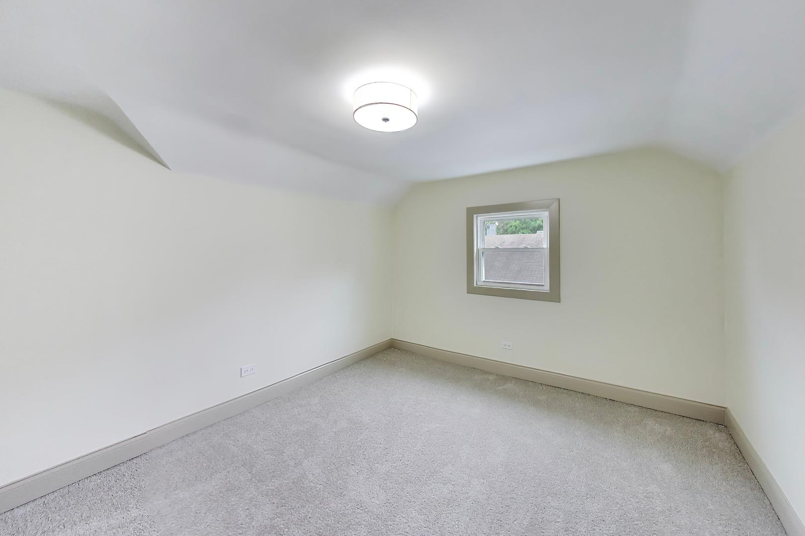 1416 S 17th Avenue Property Photo 24