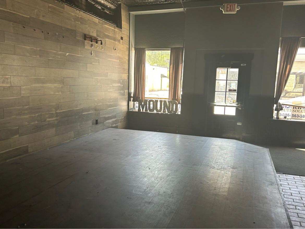 1029 Mound Street Property Photo 4