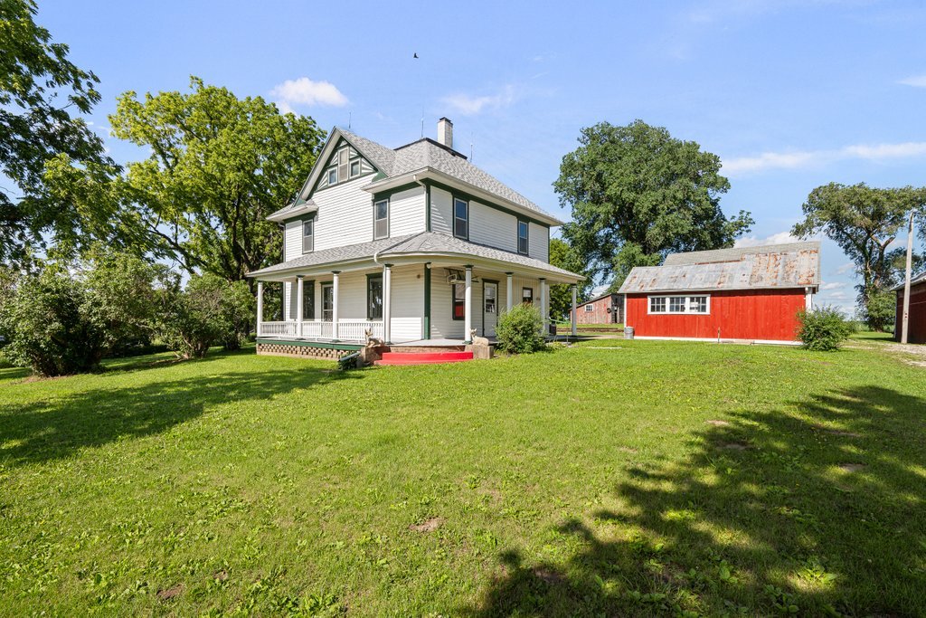 12817 256th Street Property Photo 12