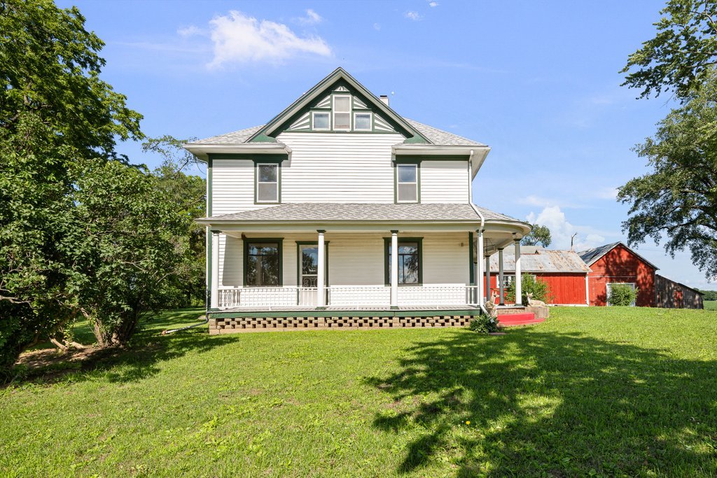 12817 256th Street Property Photo 13